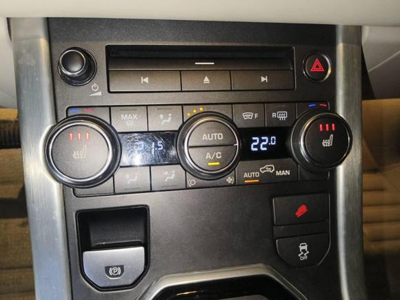 [广州·粤A] 二手路虎揽胜极光2012款 2.0T 5门耀致版