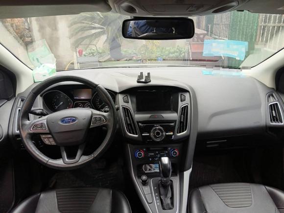 [上海·沪C] 二手福特福克斯2015款 两厢 EcoBoost 180 自动运动型