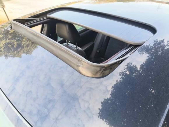 [上海·沪E] 二手大众帕萨特2011款 3.0L V6 DSG旗舰版