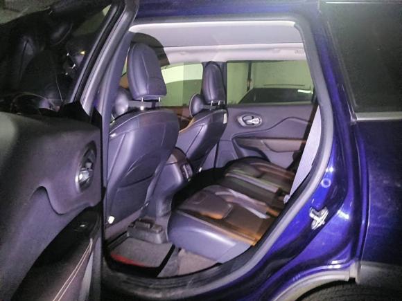 [武汉·鄂A] 二手Jeep自由光2017款 2.4L 领先版