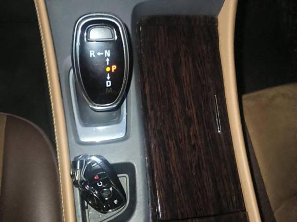 [杭州·浙A] 二手别克君越2016款 28T 豪华型