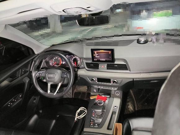 [西安·陕A] 二手奥迪奥迪Q5L2018款 40 TFSI 荣享进取型 国VI