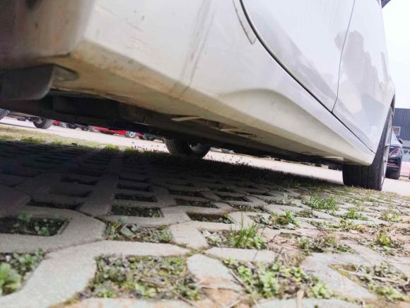 [武汉·鄂J] 二手奔腾奔腾B702014款 1.8T 自动运动尊享型