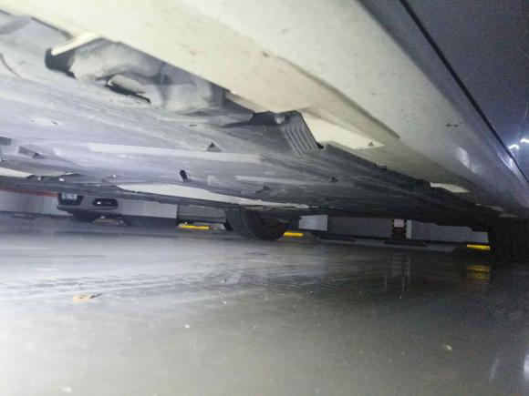 [南京·苏A] 二手奔驰奔驰A级2023款 A 200 L 时尚型