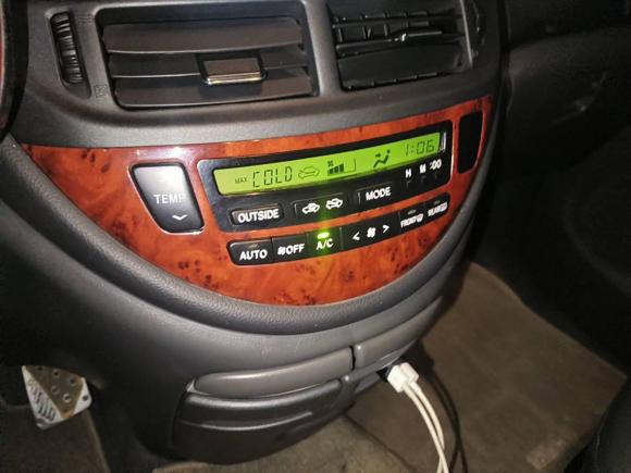 [广州·粤A] 二手丰田普瑞维亚2004款 2.4L AT