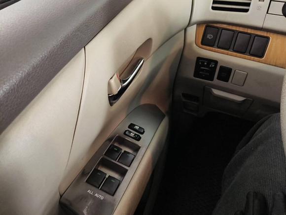 [广州·粤A] 二手丰田普瑞维亚2006款 2.4L 7人座豪华版