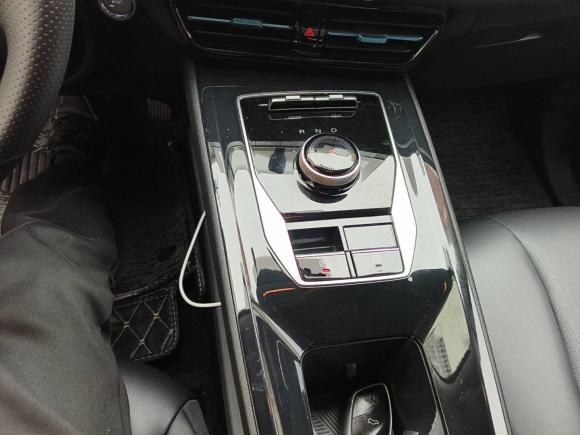 [上海·沪A] 二手荣威荣威Ei52021款 500 倾心版