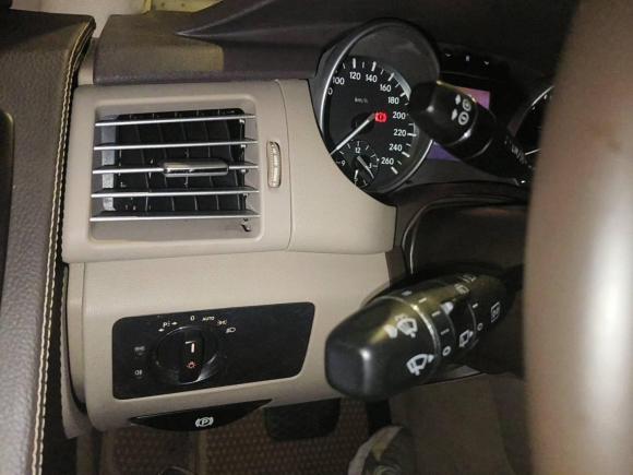 [广州·粤A] 二手奔驰奔驰R级2010款 R 300 L 商务型