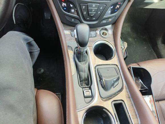 [苏州·沪F] 二手别克昂科威2016款 28T 四驱全能运动旗舰型