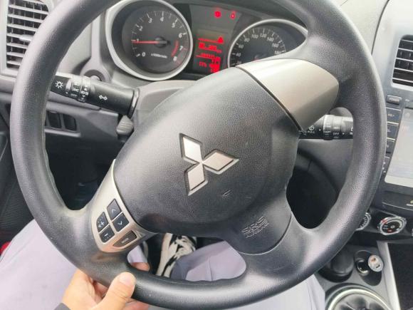 [上海·浙A] 二手三菱劲炫ASX2013款 2.0L 手动两驱舒适版