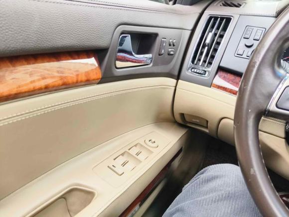 [上海·沪K] 二手凯迪拉克SLS赛威2010款 3.0L 精英型