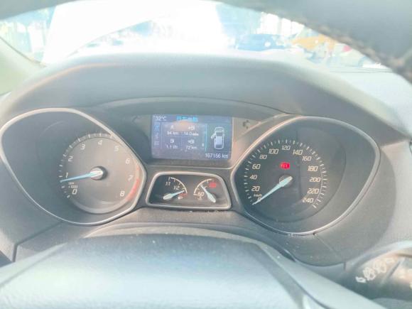 [青岛·鲁U] 二手福特福克斯2012款 两厢 2.0L 手动豪华运动型