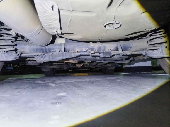 [武汉·鄂A] 二手标致标致30082015款 2.0L 自动经典版