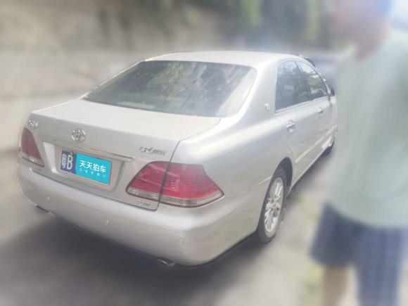 [深圳·粤B] 二手丰田皇冠2007款 2.5L Royal 真皮版