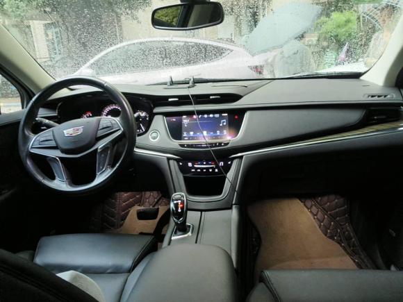 [上海·沪B] 二手凯迪拉克凯迪拉克XT52016款 28T 四驱豪华型