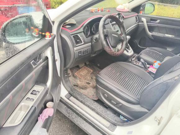 [合肥·皖A] 二手哈弗哈弗H62017款 红标 运动版 1.5T 自动两驱豪华型