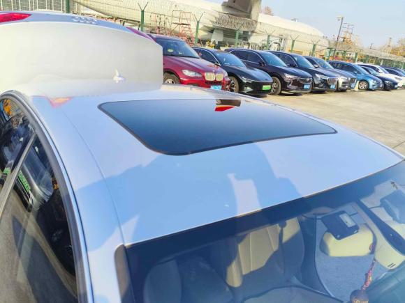 [上海·晋A] 二手奥迪奥迪A4L2010款 2.0 TFSI 技术型