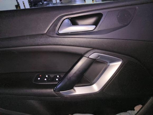 [上海·沪B] 二手标致标致4082014款 1.8L 自动豪华版