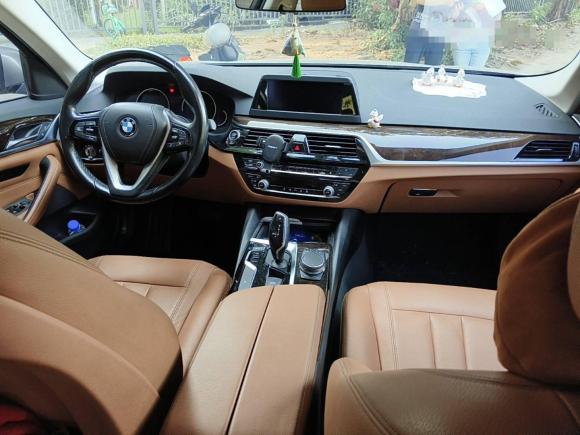 [广州·粤A] 二手宝马宝马5系2018款 528Li 上市特别版