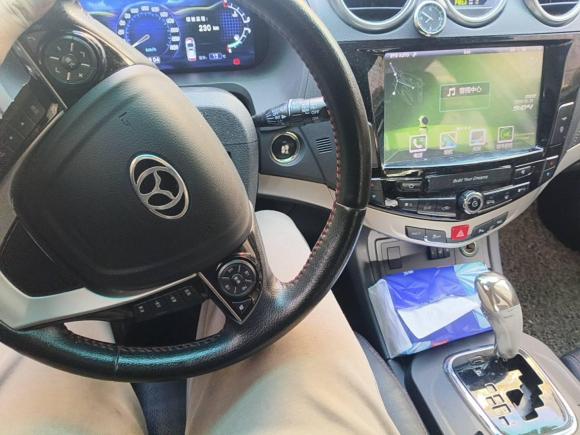 [嘉兴·浙F] 二手比亚迪比亚迪S72015款 2.0T 自动旗舰型