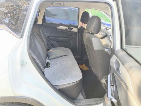 [苏州·苏E] 二手北京汽车北京X32019款 1.5T CVT荣耀版