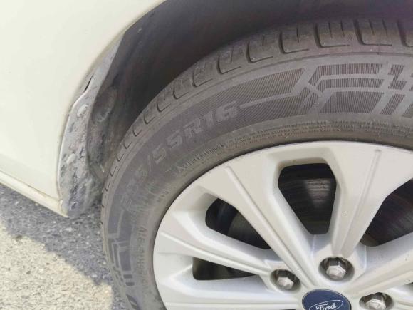 [杭州·赣E] 二手福特福睿斯2015款 1.5L 自动时尚型