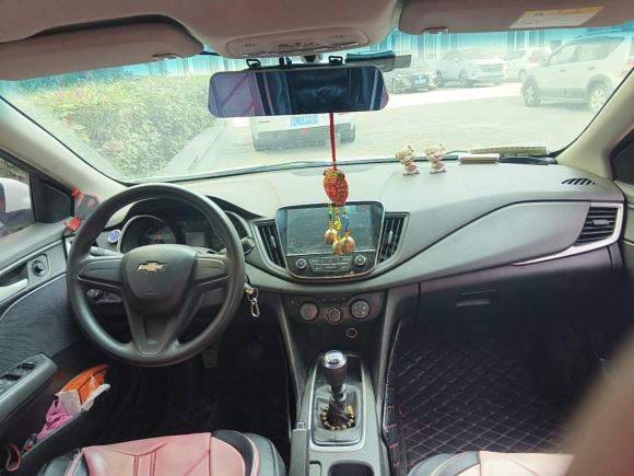 [南京·苏E] 二手雪佛兰科沃兹2016款 1.5L 手动欣享版