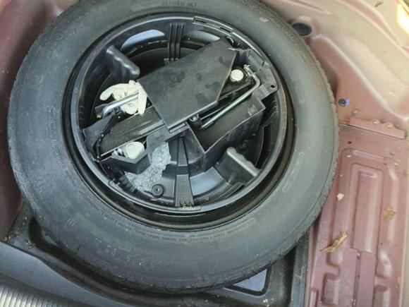 [上海·沪D] 二手奔驰奔驰C级2013款 C 300 运动型 Grand Edition