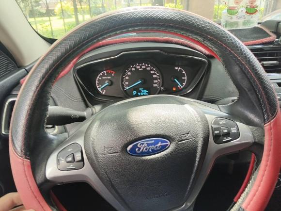 [金华·浙G] 二手福特福睿斯2015款 1.5L 自动时尚型