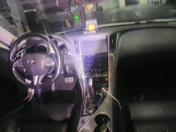 [苏州·苏U] 二手英菲尼迪英菲尼迪Q502014款 3.7L 豪华运动版