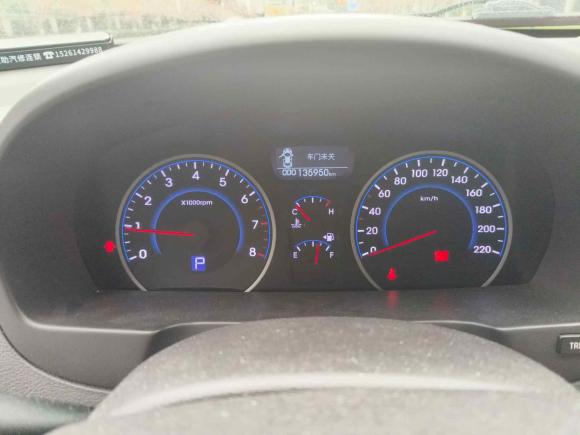 [南京·苏A] 二手现代悦动2011款 1.6L 自动豪华型
