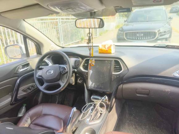 [深圳·粤S] 二手广汽传祺传祺GS42015款 200T G-DCT精英版