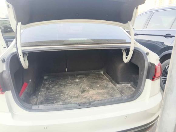 [青岛·鲁B] 二手大众宝来2024款 200TSI 手动畅行版