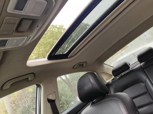 [杭州·苏E] 二手吉利汽车帝豪GL2018款 1.4T DCT精英智联型