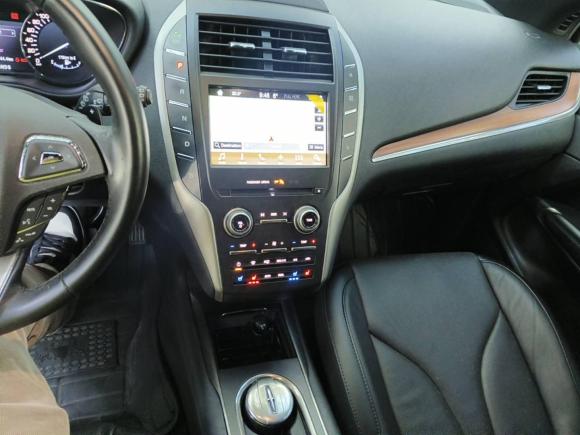 [上海·沪A] 二手林肯林肯MKC2017款 2.0T 四驱尊雅版
