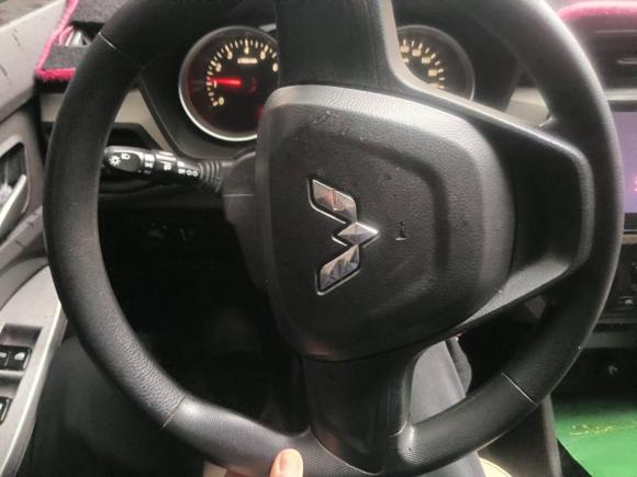 [上海·鲁D] 二手五菱汽车五菱宏光2019款 1.5L S舒适型国VI LAR