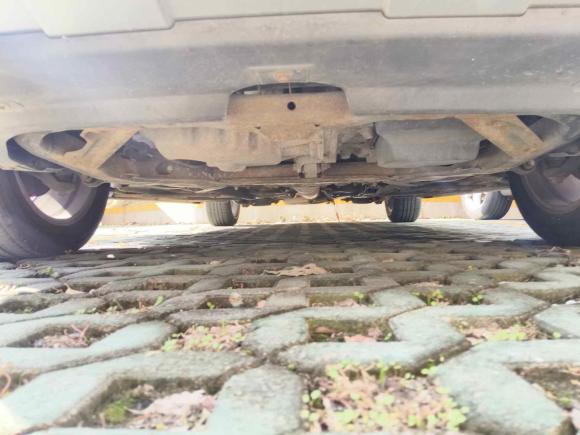 [上海·沪E] 二手奔腾奔腾X802015款 2.0L 自动豪华型