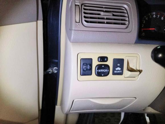 [深圳·粤B] 二手丰田花冠2011款 1.6L 自动经典版