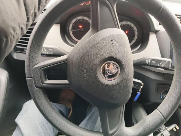 [上海·沪D] 二手斯柯达晶锐2017款 1.4L 自动车享版