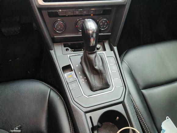 [成都·川G] 二手大众凌渡2021款 230TSI DSG风尚版