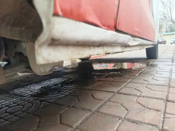 [西安·陕U] 二手长安凯程长安睿行M802018款 1.5L基本型CNG厢货平顶背掀门4G15S