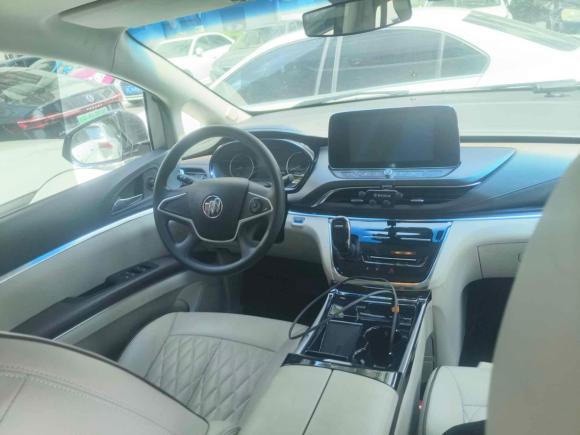 [深圳·粤B] 二手别克别克GL82023款 陆上公务舱 舒适型