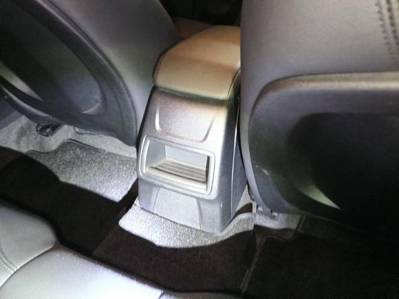 [深圳·粤B] 二手宝马宝马1系2023款 120i M运动版