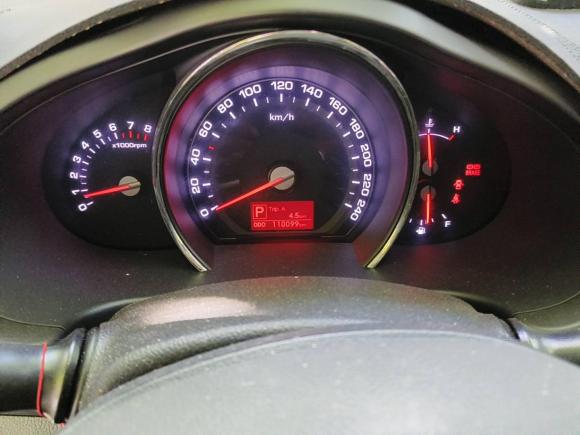 [上海·赣F] 二手起亚智跑2014款 2.0L 自动两驱版GLS