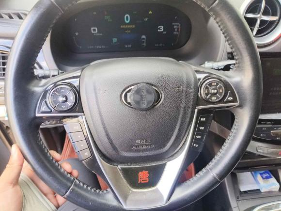 [武汉·鄂A] 二手比亚迪唐新能源2015款 2.0T 四驱旗舰型