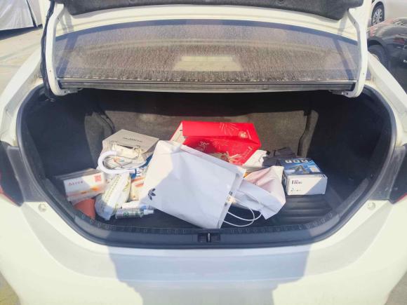 [西安·陕U] 二手丰田雷凌2016款 双擎 1.8H GS E-CVT精英天窗版