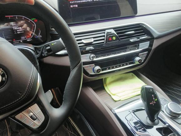 [台州·浙J] 二手宝马宝马5系2022款 改款 530Li 领先型 豪华套装