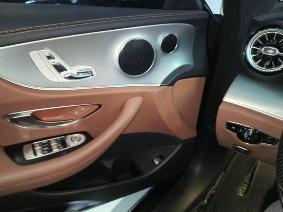 [上海·沪A] 二手奔驰奔驰E级2019款 E 200 轿跑车