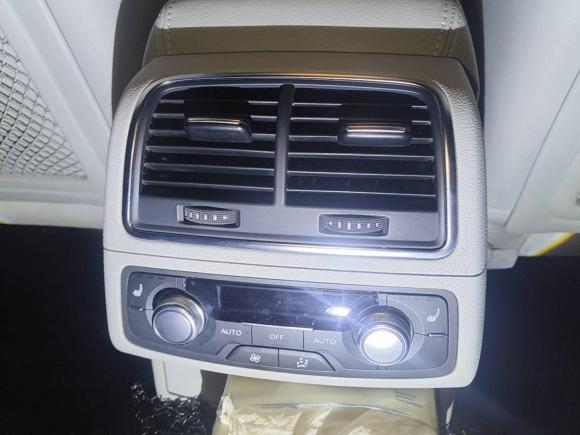 [苏州·苏E] 二手奥迪奥迪A6L2012款 30 FSI 舒适型