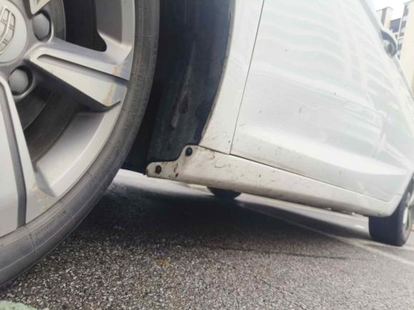 [青岛·黑A] 二手吉利汽车帝豪GL2018款 1.8L DCT精英智联型